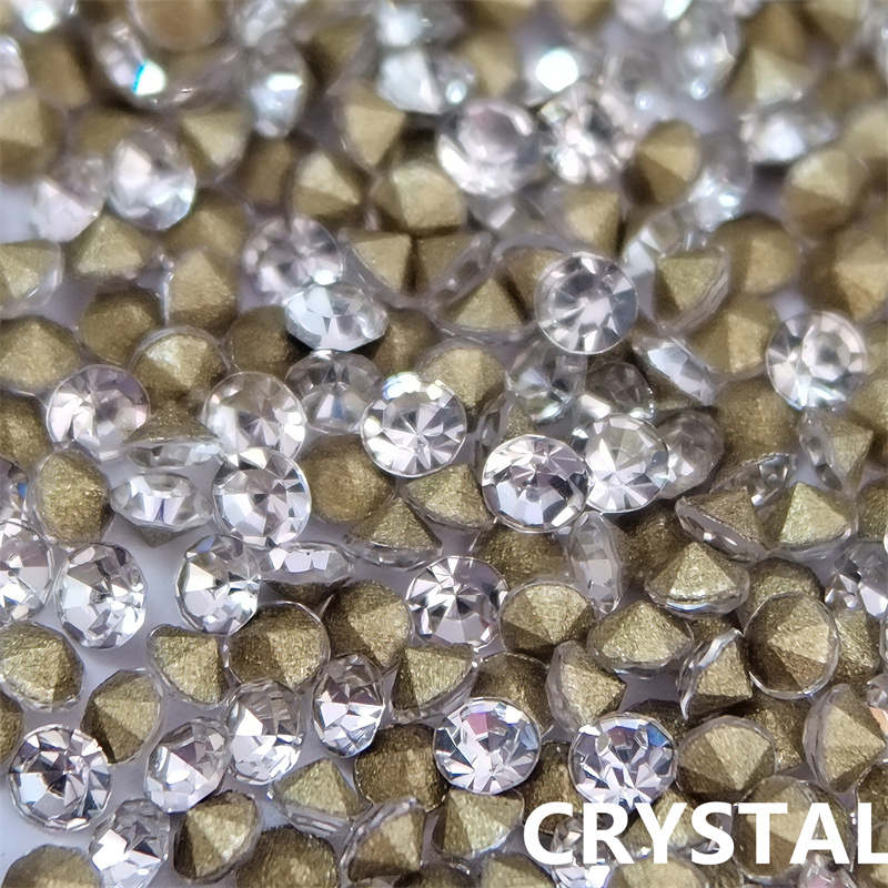 White Crystal Chaton