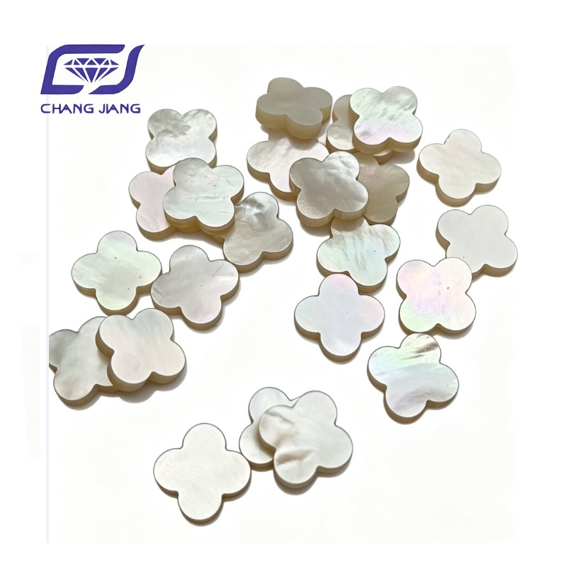 White M.O.P.-4 leaf clover